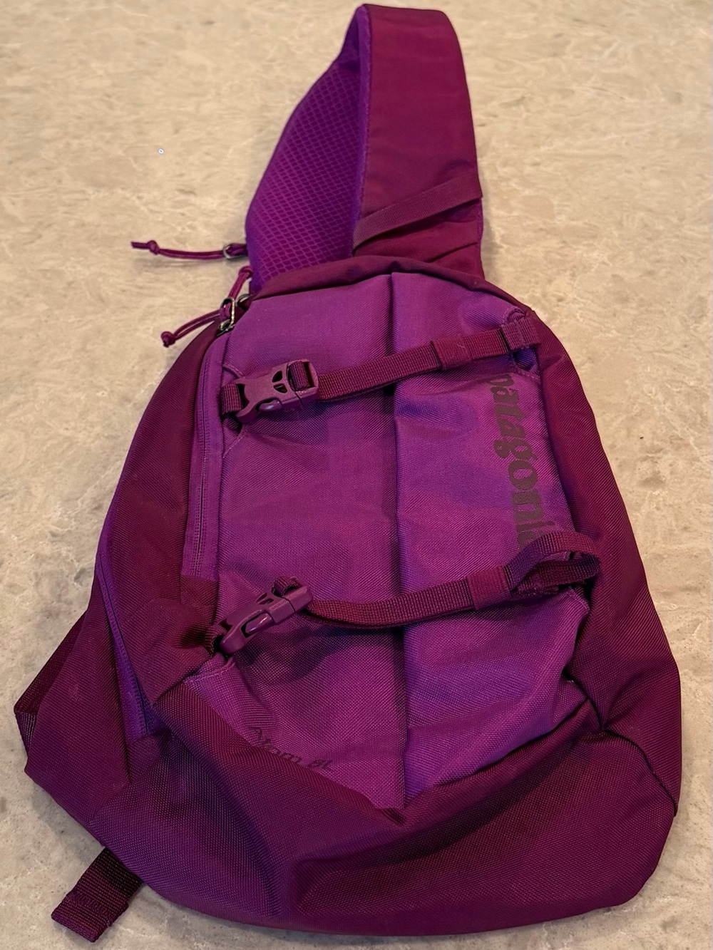 Patagonia Atom Sling Bag 8L Purple Crossbody Backpack One Size